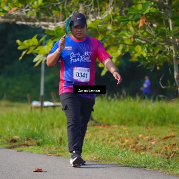 Runner Photo 8149357
