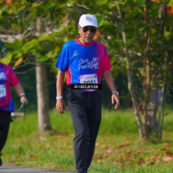 Runner Photo 8149433