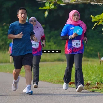 Runner Photo 8149564