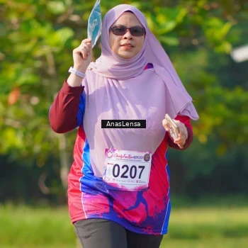 Runner Photo 8149580