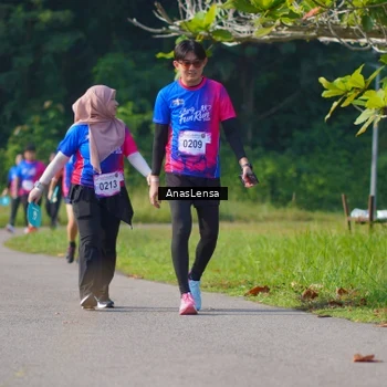Runner Photo 8149588