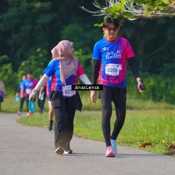 Runner Photo 8149591