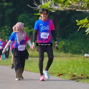 Runner Photo 8149592