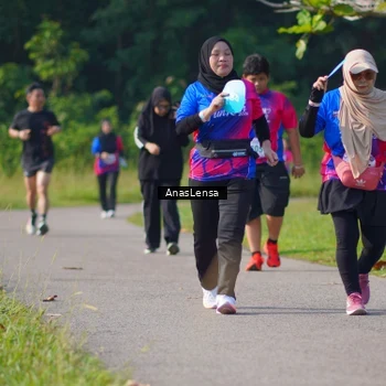 Runner Photo 8149631