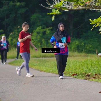 Runner Photo 8149646