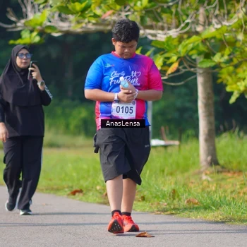 Runner Photo 8149653
