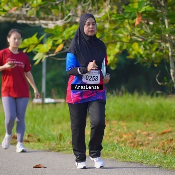 Runner Photo 8149669