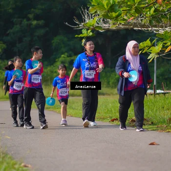 Runner Photo 8149678