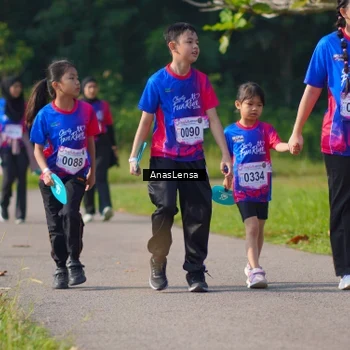 Runner Photo 8149684