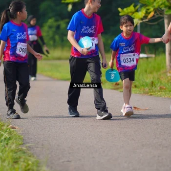 Runner Photo 8149690