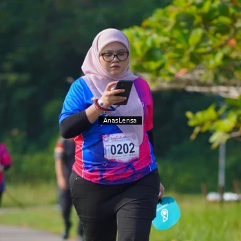 Runner Photo 8149754