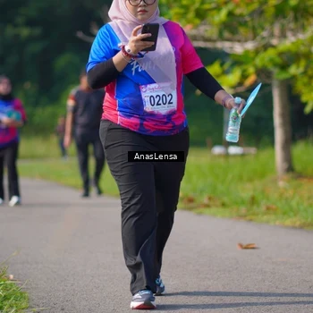 Runner Photo 8149771