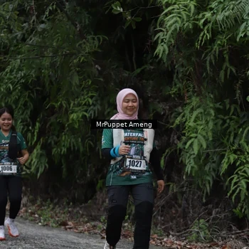 Runner Photo 8151100