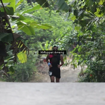 Runner Photo 8151305