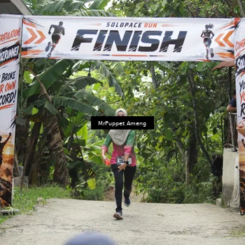 Runner Photo 8151369