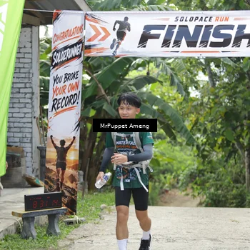 Runner Photo 8151401