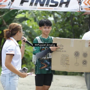 Runner Photo 8151461