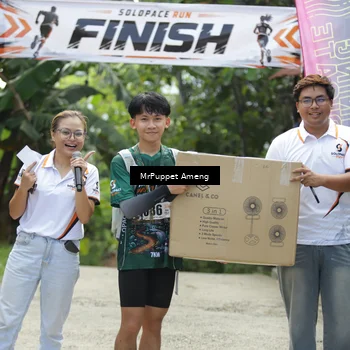 Runner Photo 8151464