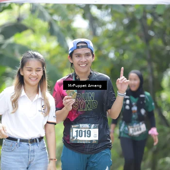 Runner Photo 8151483