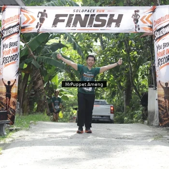 Runner Photo 8151671