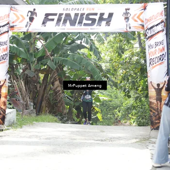 Runner Photo 8151751