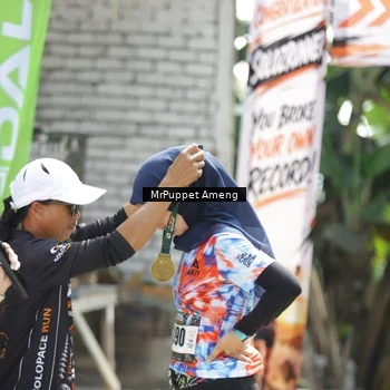 Runner Photo 8151860