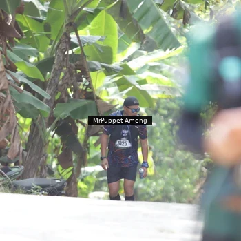 Runner Photo 8151904