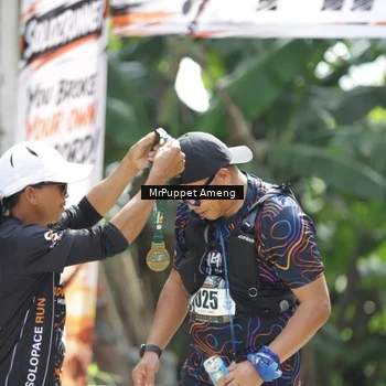 Runner Photo 8151913