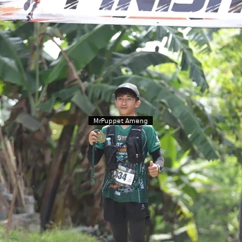 Runner Photo 8151943