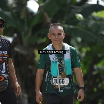 Runner Photo 8152073