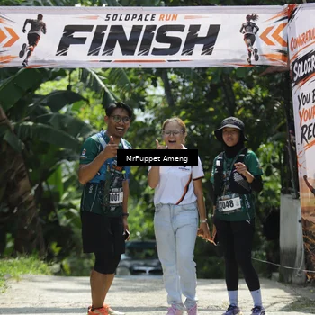 Runner Photo 8152100