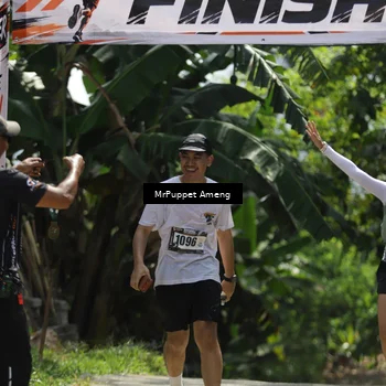 Runner Photo 8152153