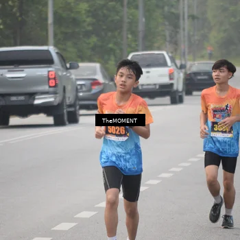 Runner Photo 8152398