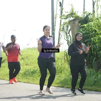 Runner Photo 8153015