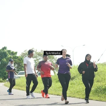Runner Photo 8153021