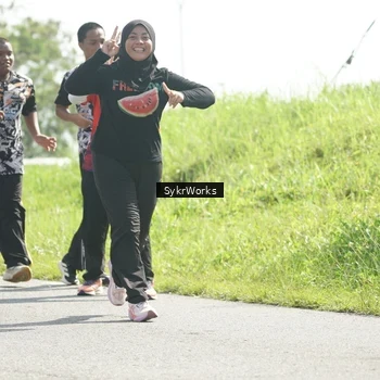 Runner Photo 8153052