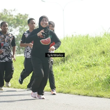Runner Photo 8153058