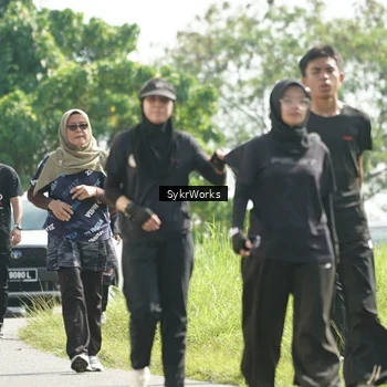 Runner Photo 8153094