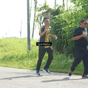 Runner Photo 8153105