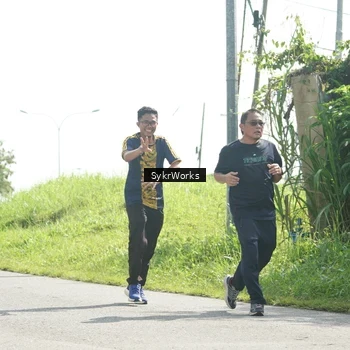 Runner Photo 8153106