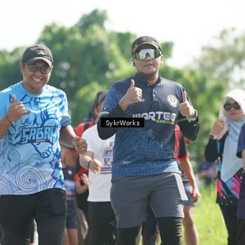 Runner Photo 8153132