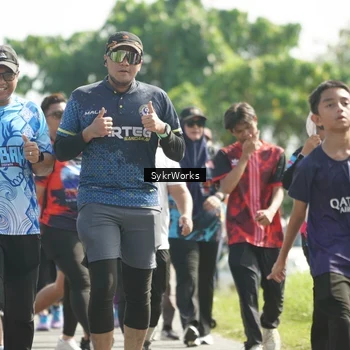 Runner Photo 8153137