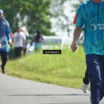 Runner Photo 8153171