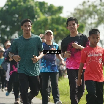 Runner Photo 8153192