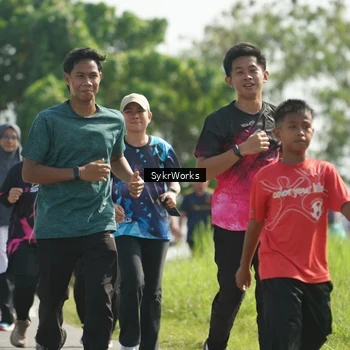 Runner Photo 8153198