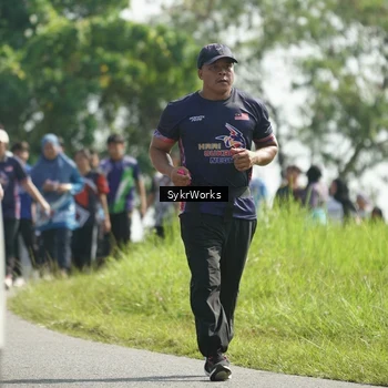 Runner Photo 8153200