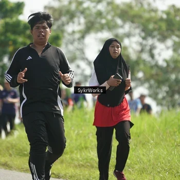 Runner Photo 8153207