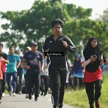 Runner Photo 8153209