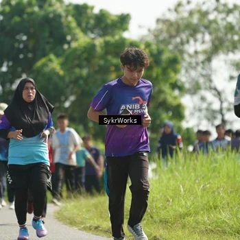 Runner Photo 8153212
