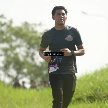 Runner Photo 8153219